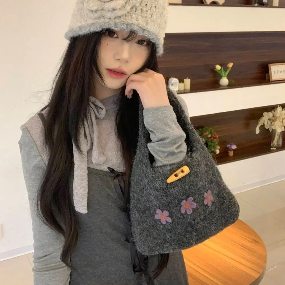 bolsa-de-mao-tricotada-com-flores-multicolorida-com-botao-de-chifre-bolsa-de-la-retro-de-grande-capacidade-bolsa-de-pulso-tricotada-para-estudantes