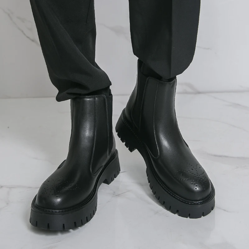 

Men High Top Boots with PU Thick Sole and Round Toe Classic Comfortable Block Carved Chelsea Boots