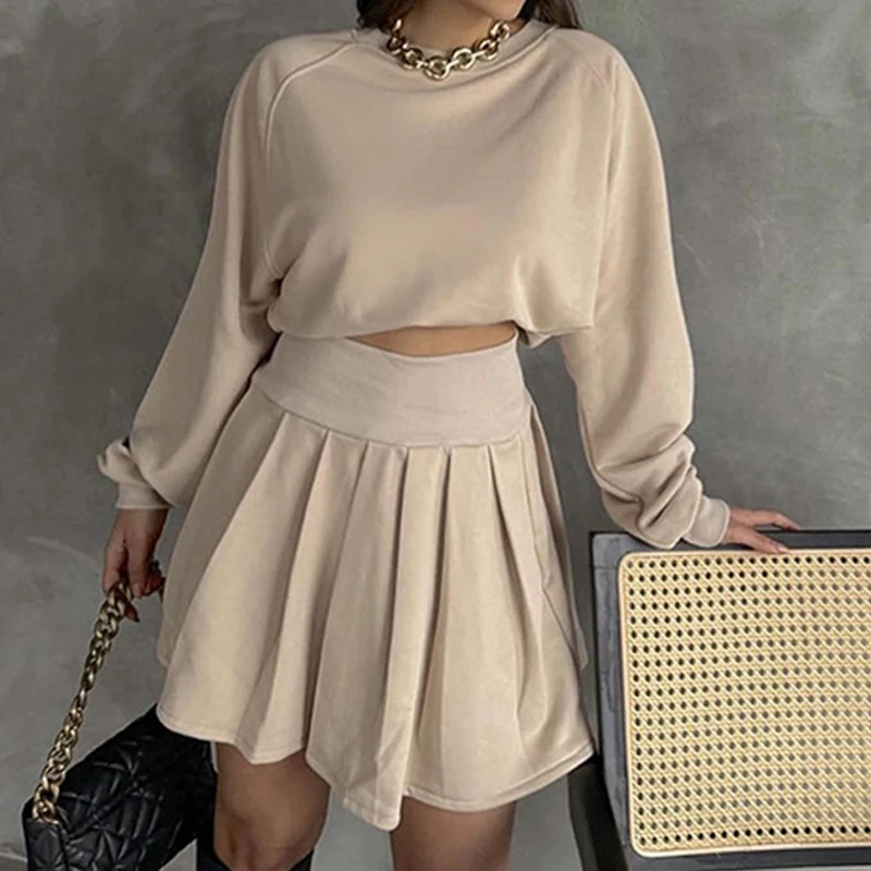 Simple Solid Color Loose Pleated Two Piece Set Elegant Baseball Sports Outfits Women O Neck Long Sleeved Top and Mini Skirt Suit