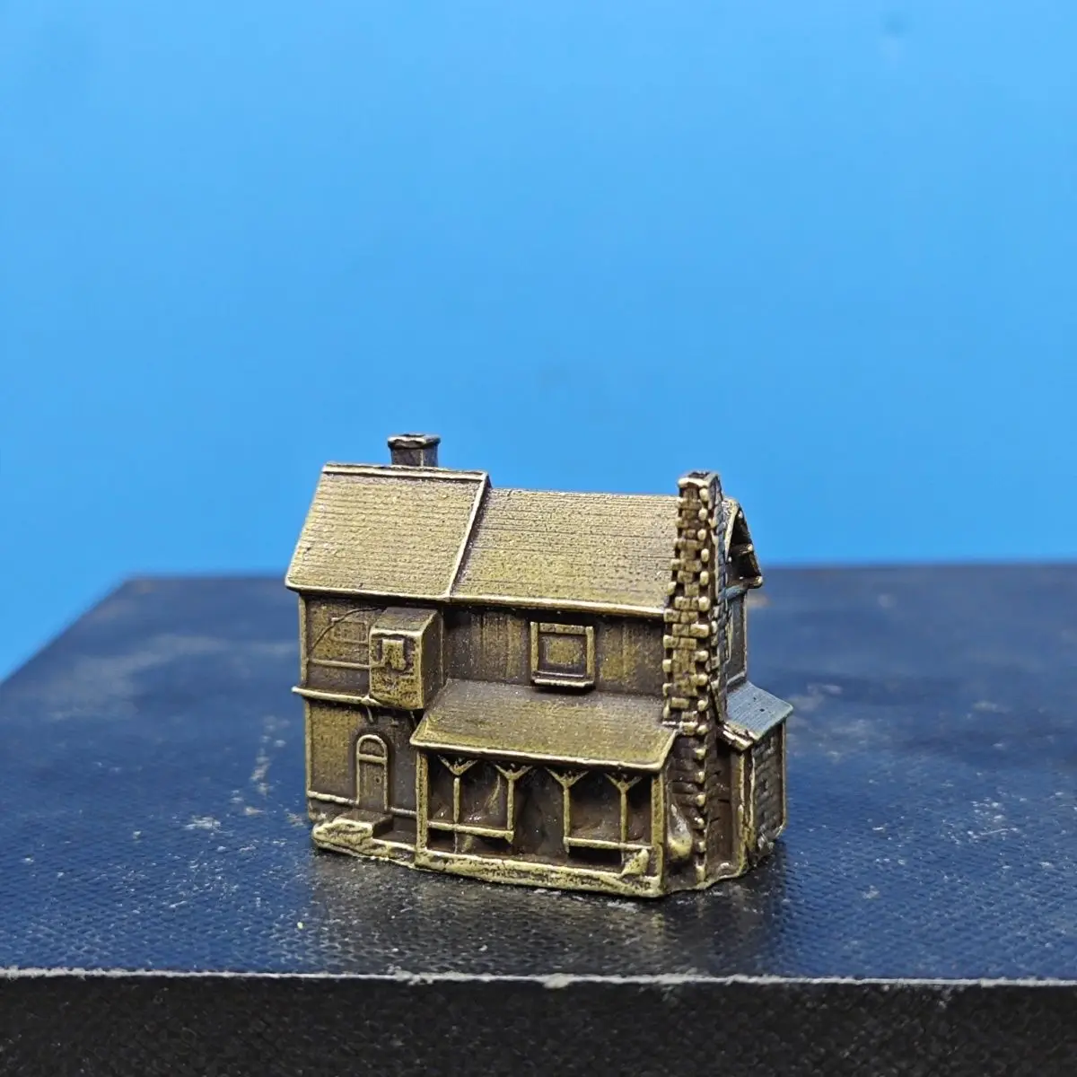 Brass modern architecture snow house pavilion ecological mini rockery aquatic fish tank home landscaping ornament