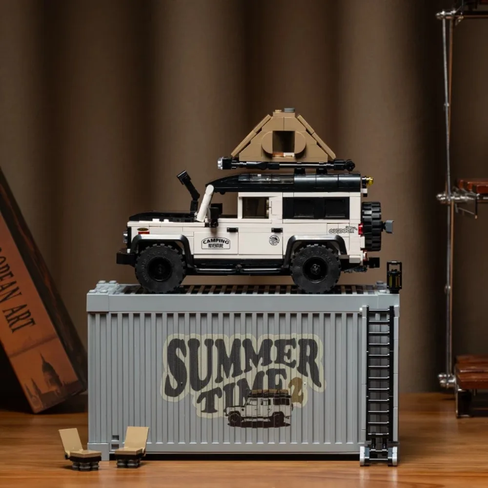 

PB8825 Внедорожный пикап Строительный комплект 676 шт. MOC Кемпинг Приключенческая модель автомобиля с коробкой для дисплея DIY Рождественский подарок