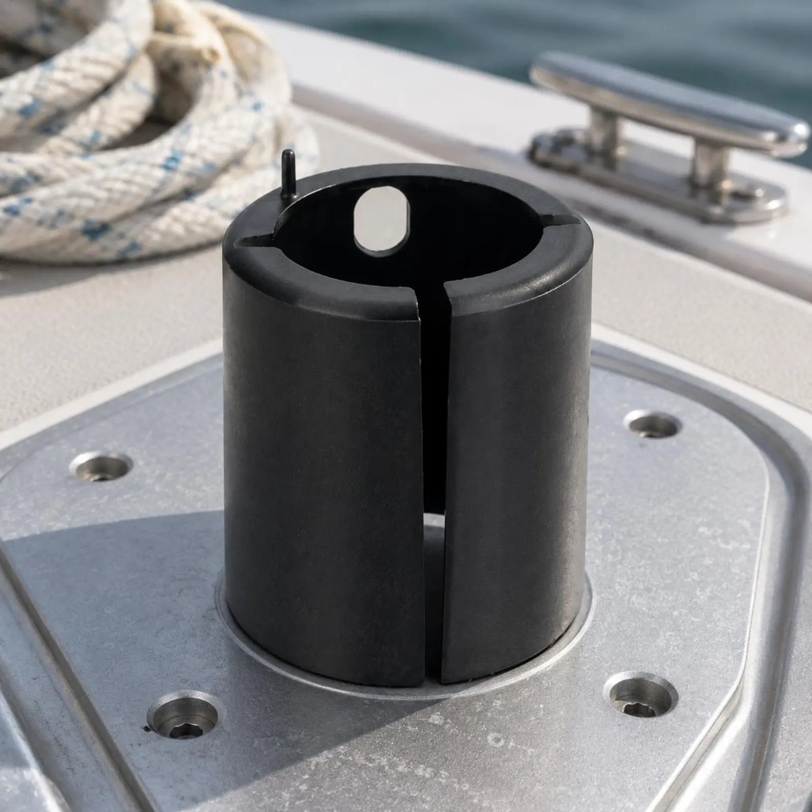 Boat Seat Pedestal Sleeve Slotted Boat Seat Swivel Bushing Marine Pedestal Bushing Cylindrical Watercraft Gear Plastic