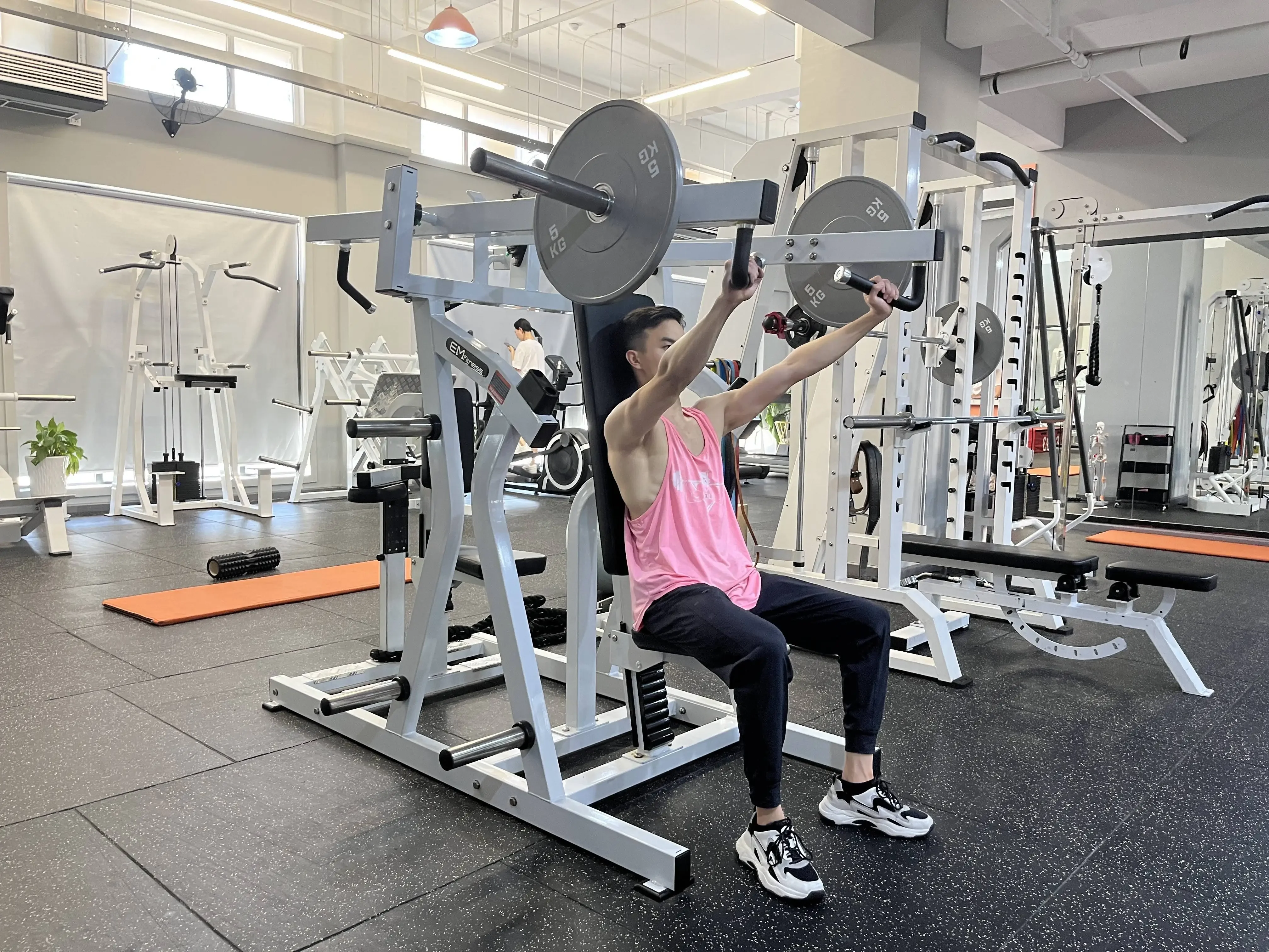 Gym Fitness Equipment Commercial Strength Machine Chest Press Back Training Strength Machine