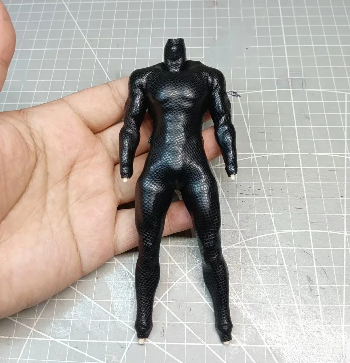 1/12 Scale Black Tight Scaled Jumpsuit Model for 6\'\' RomankeyxCOWL