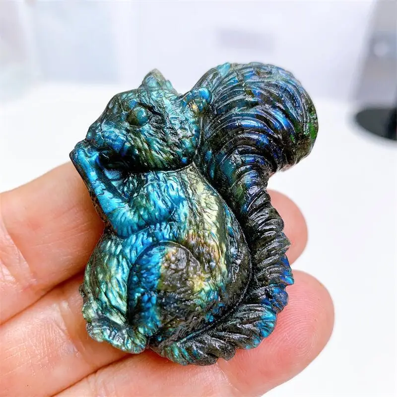 4.8cm Natural Labradorite Hand Carved Squirrel Crystal Fashion Animal Figurine Gifts Home Decoration Accessories 1pcs