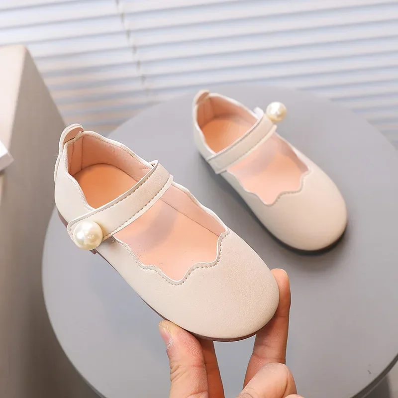 Girls Leather Shoes for Party Wedding Solid Color Kids Princess Shoes with Big Pearl Round-toe Children Shallow Moccasin Shoes