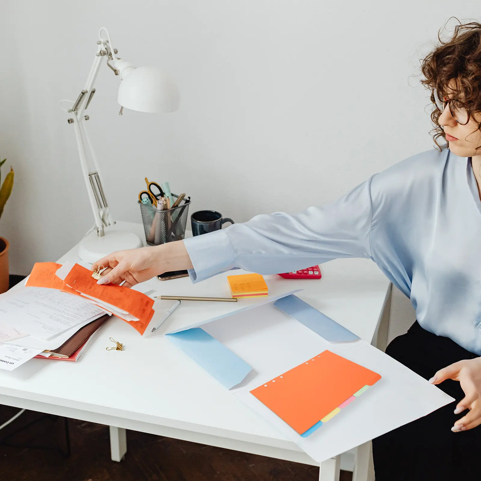 

1Set A5 Index Paper Dividers 5 Color Tab Divider Set for 6 Ring Binders Extra Wide Secure Insert Reinforced Holes