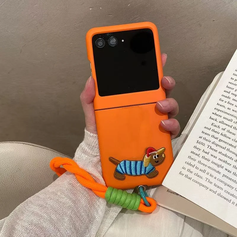 Kawaii Cartoon Hond Draagbare Touw Telefoonhoes Voor Motorola Moto Razr 40 Ultra 50 Ultra Razr Plus 2024 Razr 2023 Beschermhoes
