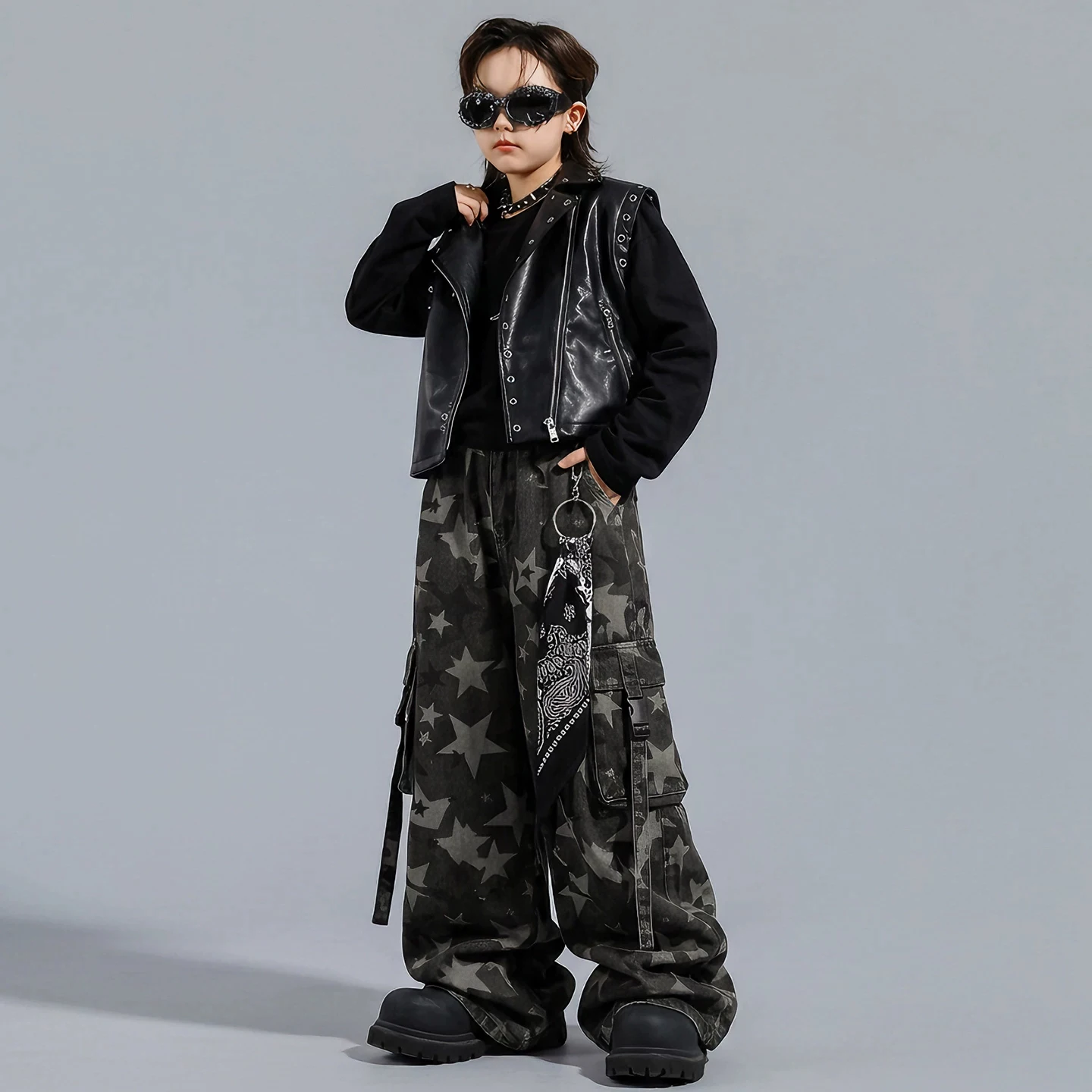 Boys Modern Jazz Dance Costumes For Kids Leather Vest Camouflage Pants Streetwear Fashion Hip Hop Dance Rave Clothes DQS24536