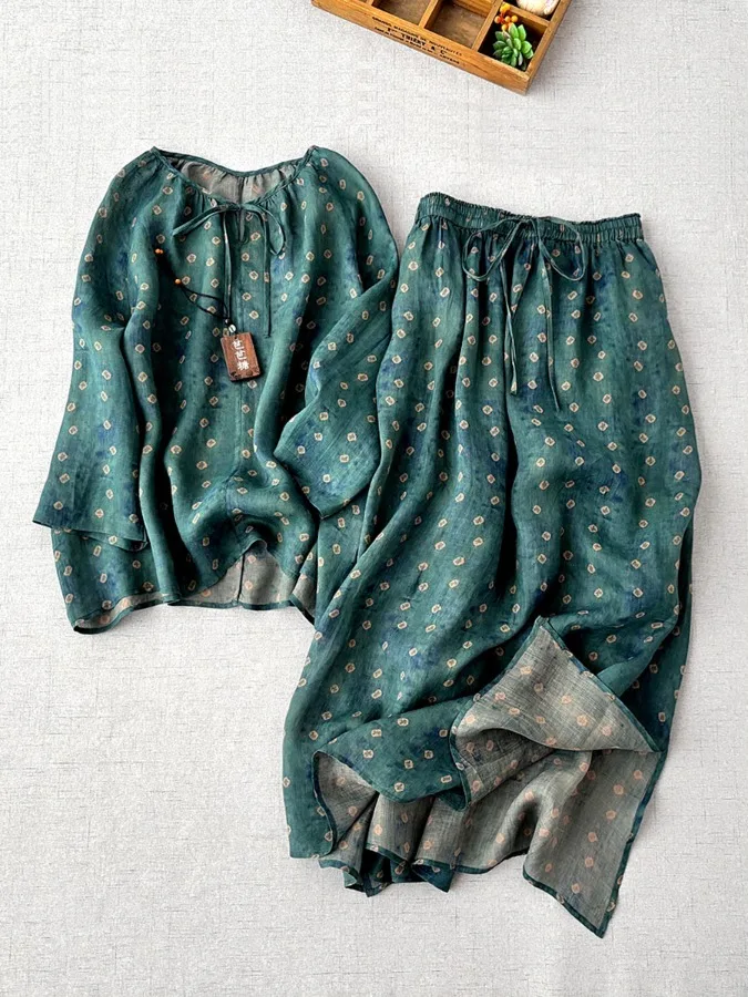 

Весна 2026: Новая легкая женская футболка из льна с принтом, большие размеры, V-образный вырез, длинный рукав, приталенный ретро-топ для повседневной носки и офиса