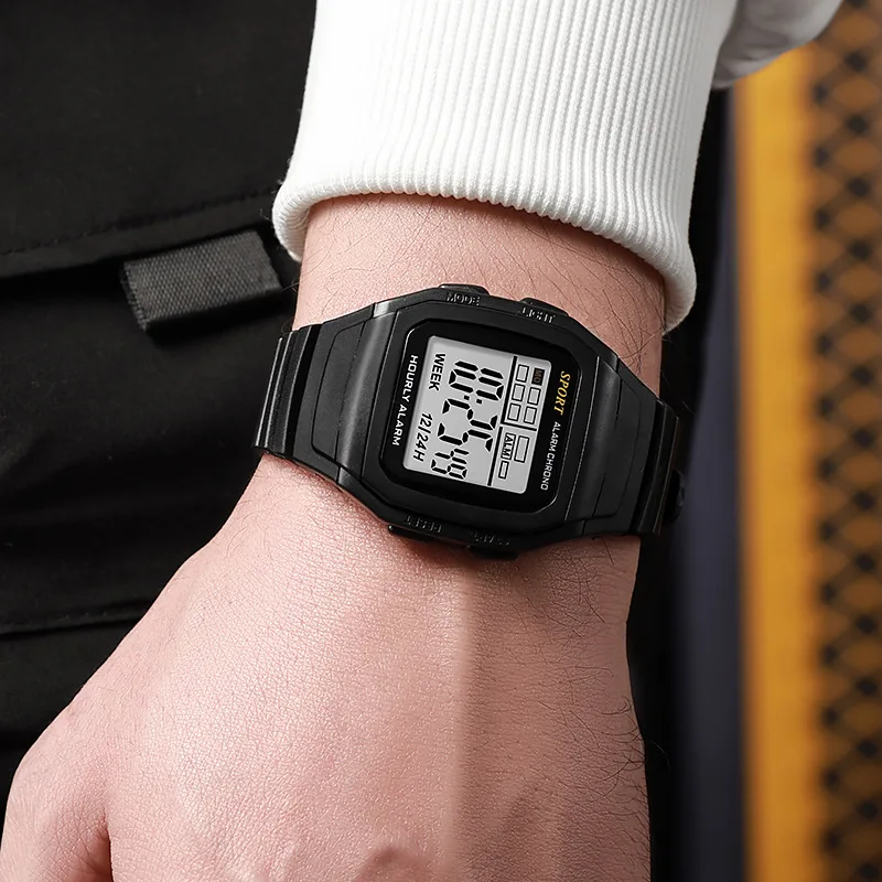 Digital Watch for Men, Electronic Watch for Outdoor Sports, Boys' Night Light Multifunctional Watch, Retro Square Watch