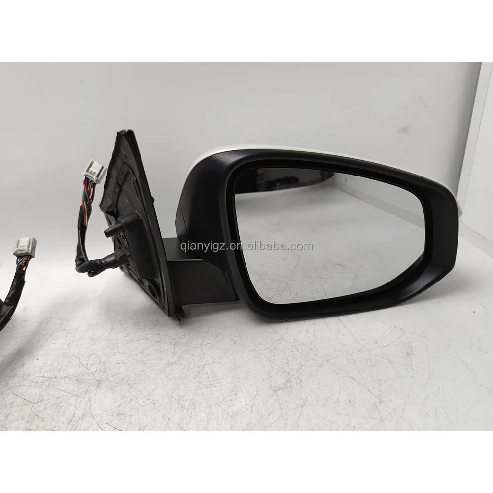 For RAV4 car reversing mirror Original disassembly Real second-hand lens Rear view camera 2016 heating lens