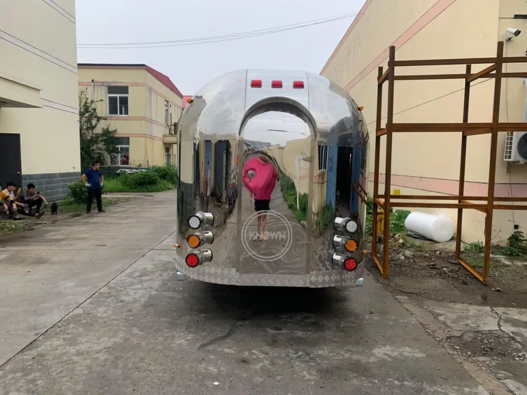 OEM personalizado 8 metros de fluxo de ar caminhão de reboque de alimentos para venda Europa móvel lanche sorvete carrinho de venda com cozinha completa