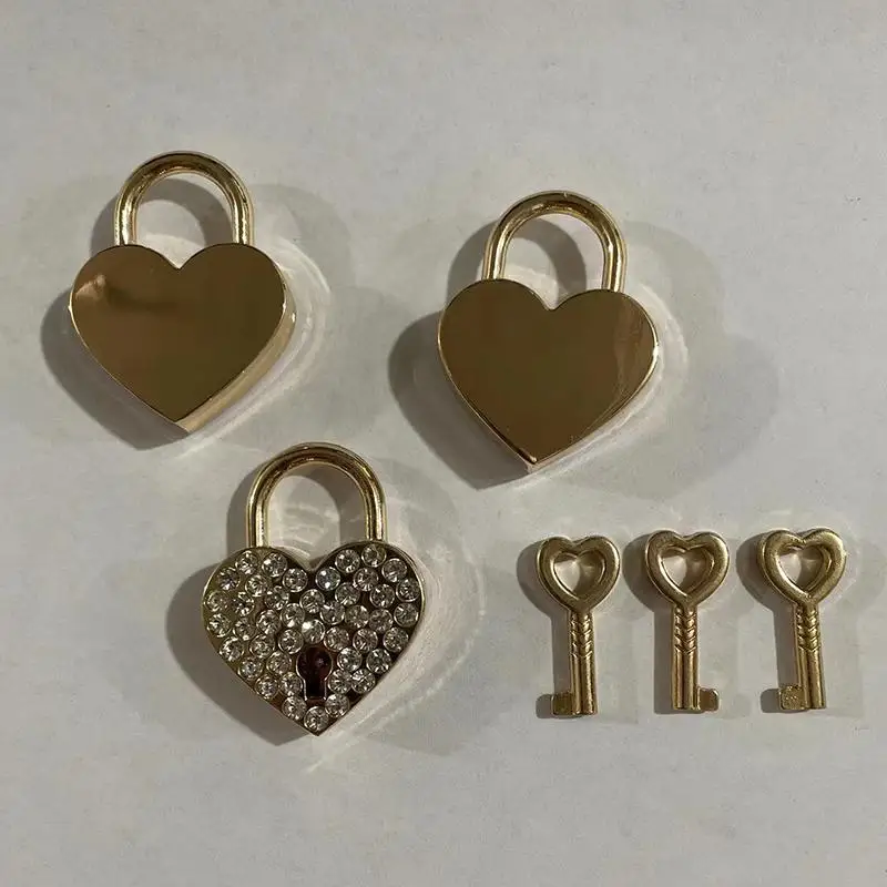 1Pc Jewelry Box Small Wooden Box Metal Love Wish Lock Keyed Padlock Diamond Heart Shaped Lock