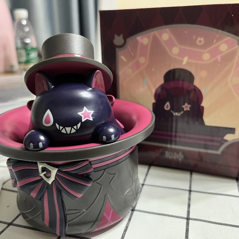 

Official Original Genshin Impact Lyney リネ 리니 Magician Charmer Weird Smile Hat Cat Neko Cosplay Figure Running Toy Doll Gift Mar