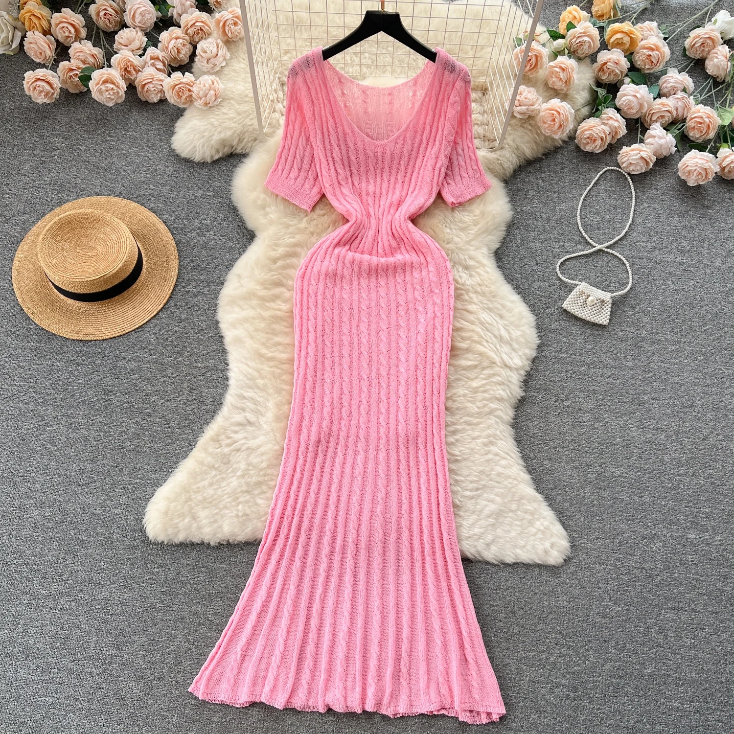 

Summer Vintage Women's Knitted Dress Set Slim Fit Strap Dress Hole Design High Waist Two-Piece Set Fashionable Casual Workwear