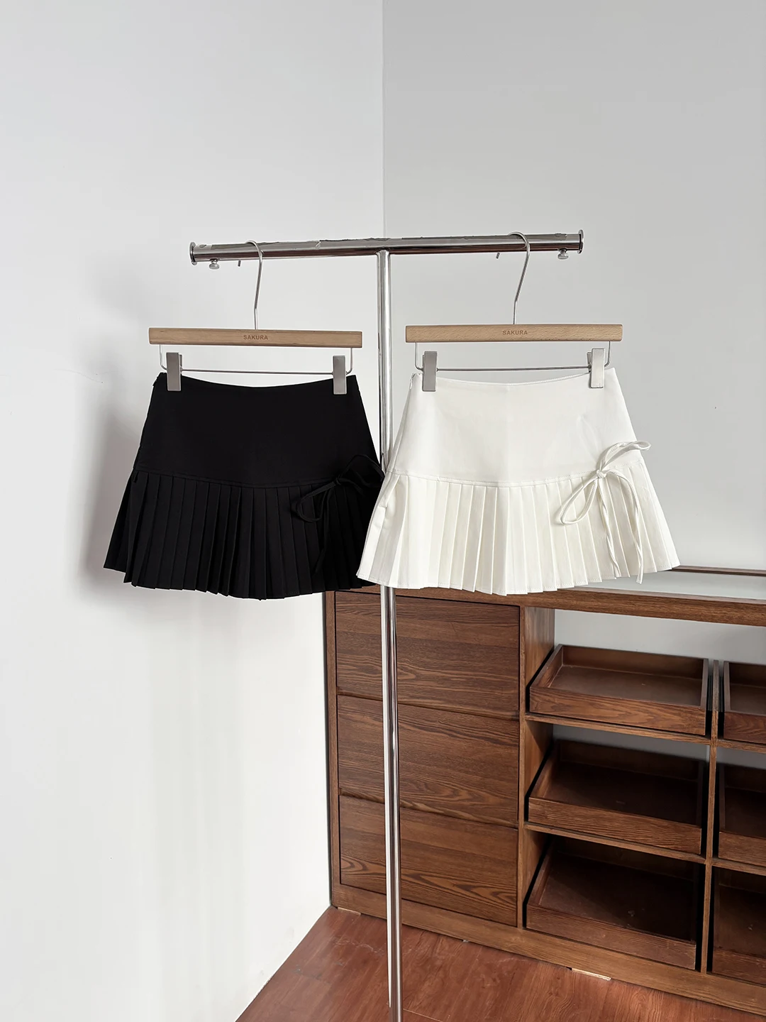 

Black High Waist Skirt with Bow Tie Anti-Light Slim A-Line Women's Summer Skirts Polyester Fiber Static-Free