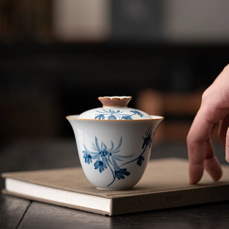 Hand-painted Autumn Chrysanthemum Cover Bowl Teacup Chinese Single Small Household Anti-ironing Tea Bowl Retro Ceramics