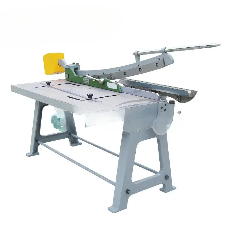 Cesoia manuale transfrontaliera per piastre metalliche