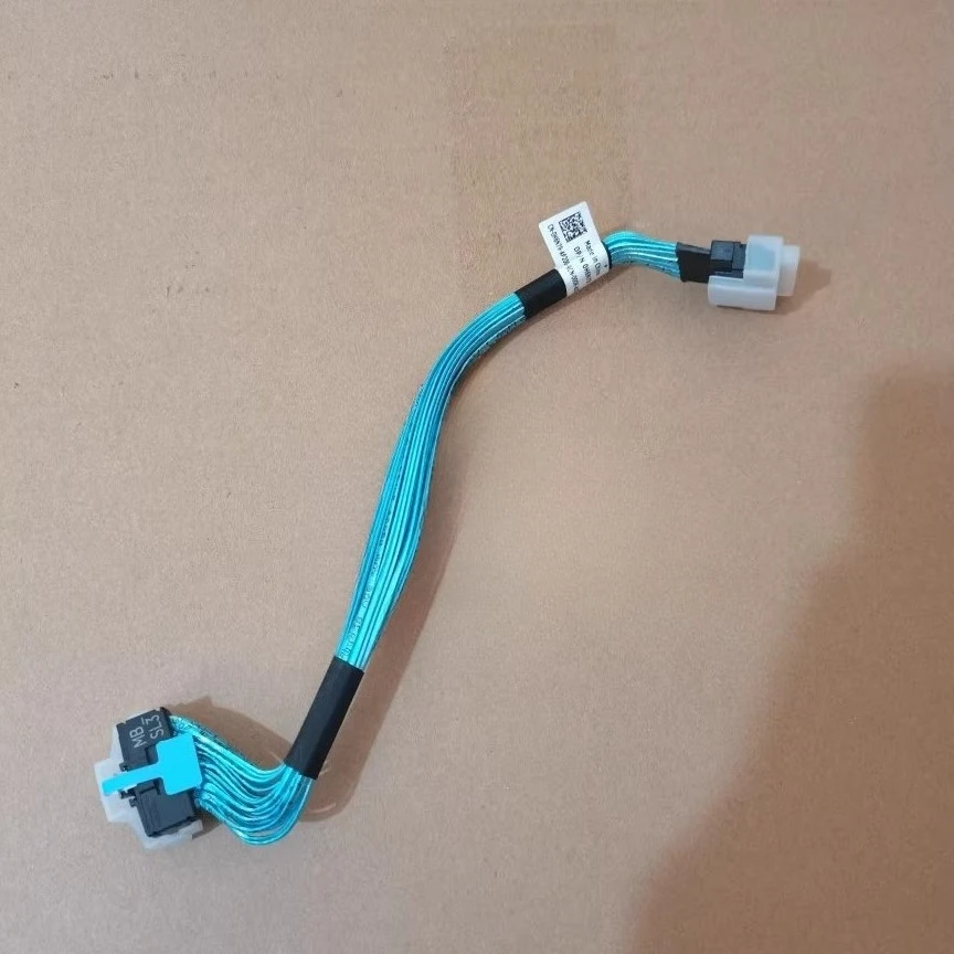 

Новый кабель для сервера Dell PowerEdge R7525 X16 PERC SAS H6N79