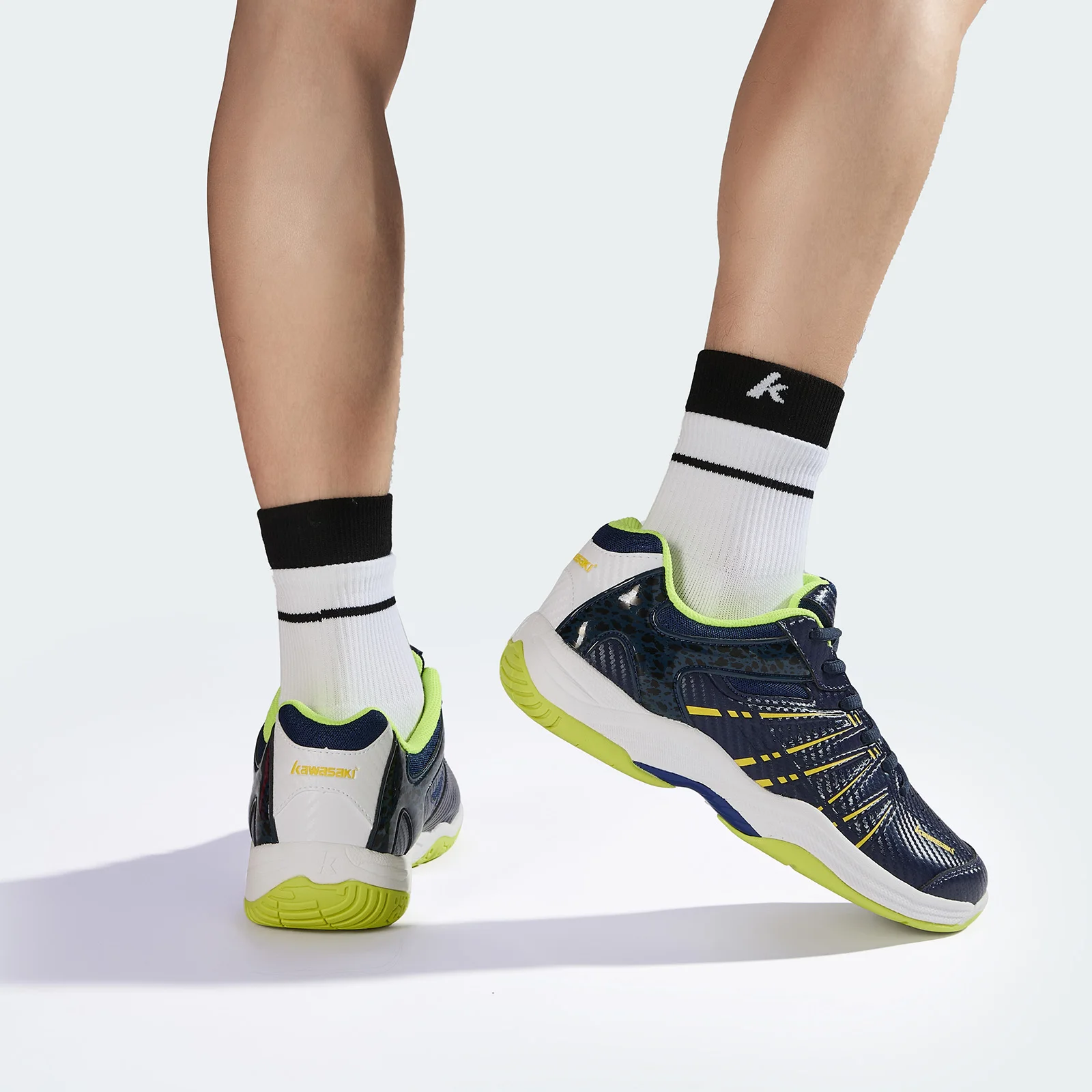 Kawasaki Badminton Shoes For Men 2025 NEW COLOR Anti-Twist Anti-Slip Sports Shoes Men's Tennis Shoes