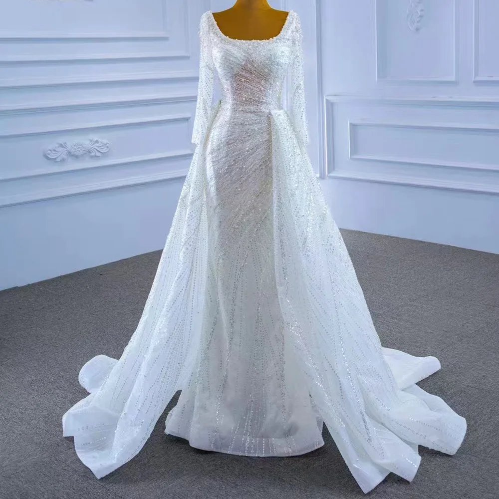 

Женское свадебное платье-футляр с длинными рукавами, отстегивающимся шлейфом, шнуровкой на спине и жемчугом для невест