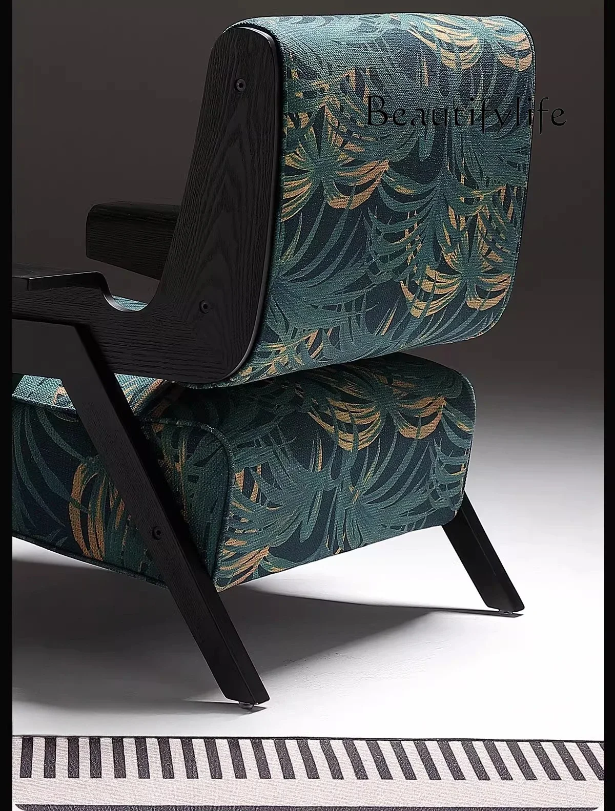 BJ Medieval Sofa Chair Retro Art Single Casual Armrest Solid Wood Creative High-end Living Room