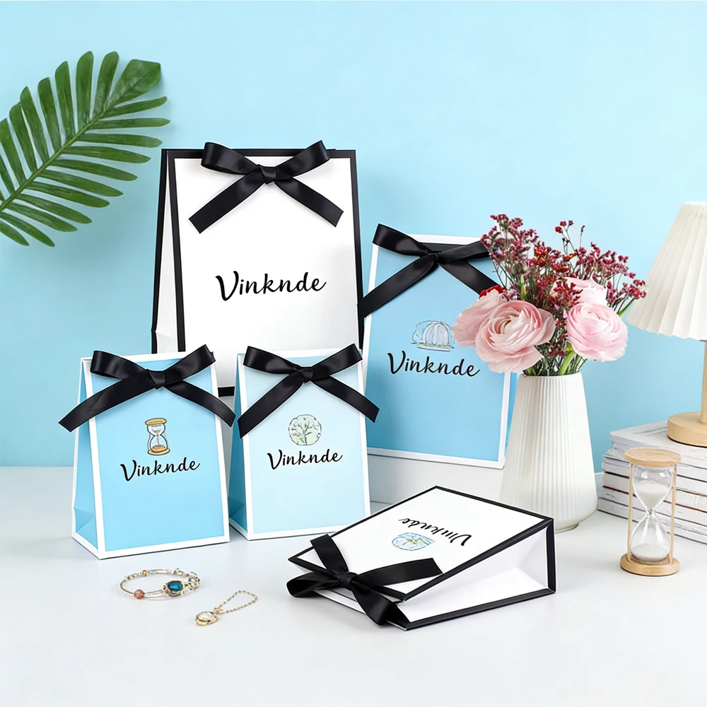 

Personalize Black White Paper Bag Custom Logo Wedding Party Gift Box with Bow Ribbon Present Jewelry Perfume Cosmetics Packaging