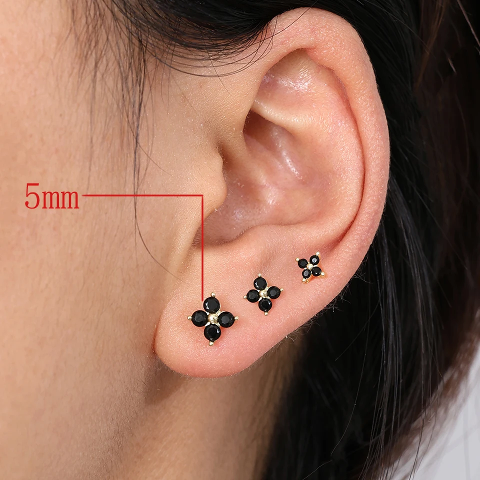 ZAKOL Modische kleine Blumen-Ohrstecker, minimalistische goldfarbene Ohrknochen-Ohr-Accessoires für Frauen und Mädchen