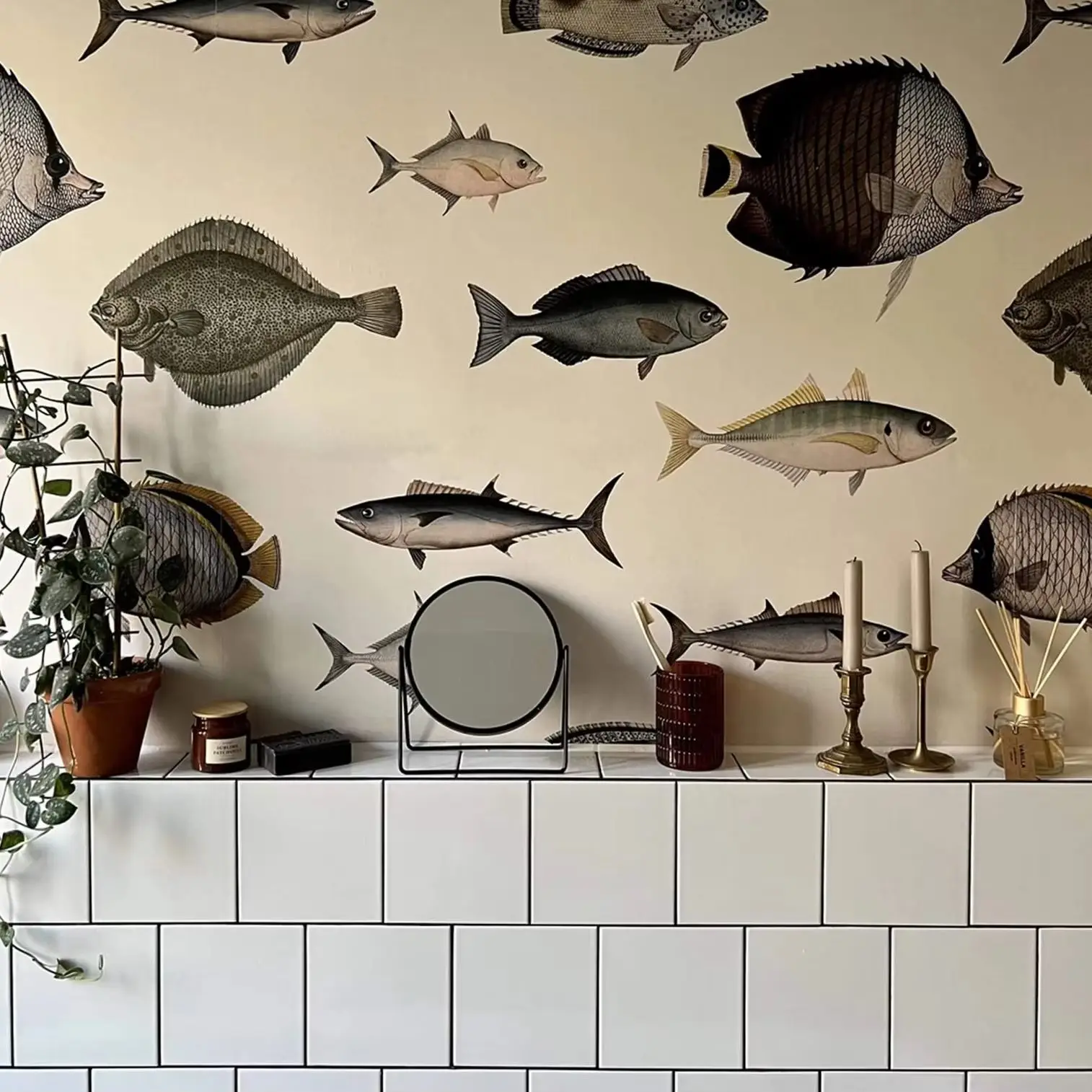 Vintage Animal Wallpaper Peel and Stick,Ocean Sea Fish Pattern Wall Paper For Home Decoration.Self-adhesive Or Traditional Paper