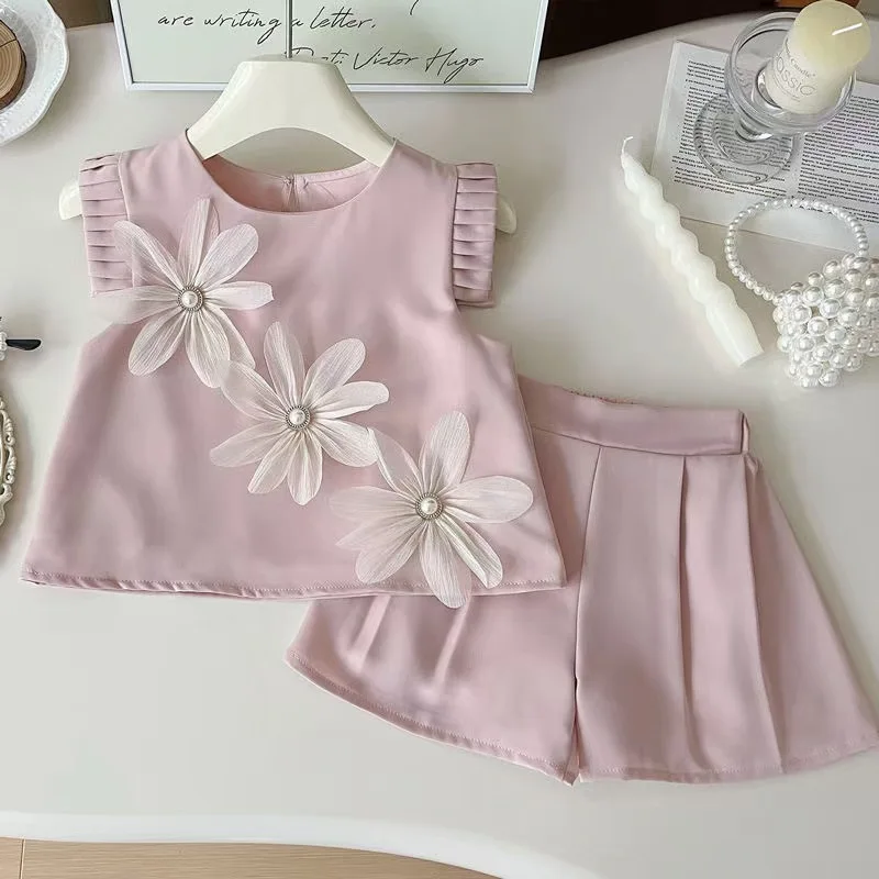 

Children's Suit For Girls Summer Cute Three Flowers Short Sleeve Tshirt + Shorts 2 PC Sets Casual Outfit Baby Kids Clothing ﻿