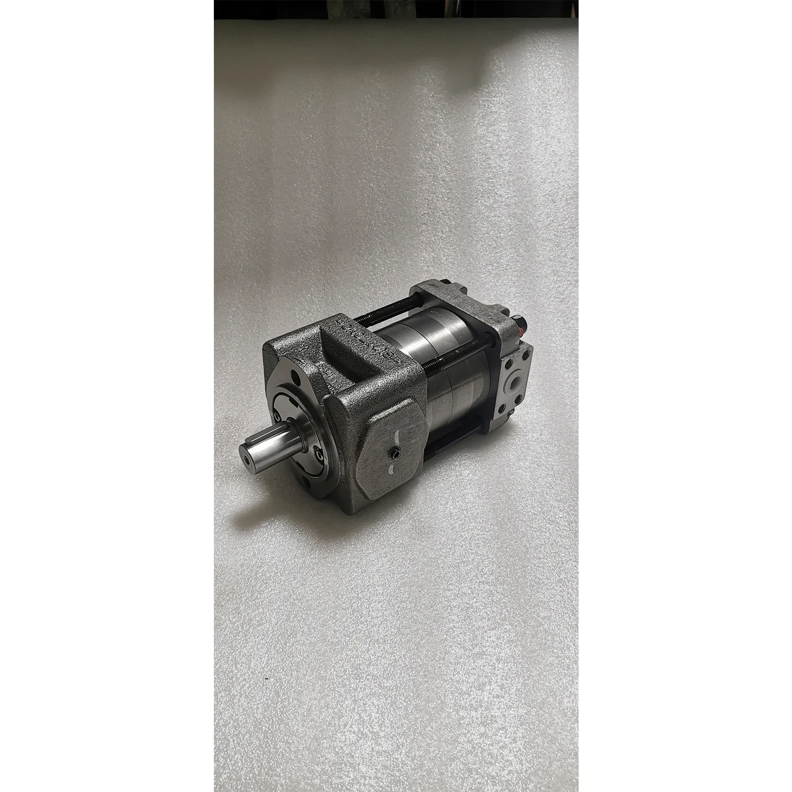

Hot Sale Internal Gear Pump QT33-12.5F-Z Can Replace QT33-12.5-S1010-A Hydraulic Pump QT Full Series Hydraulic Gear Pump