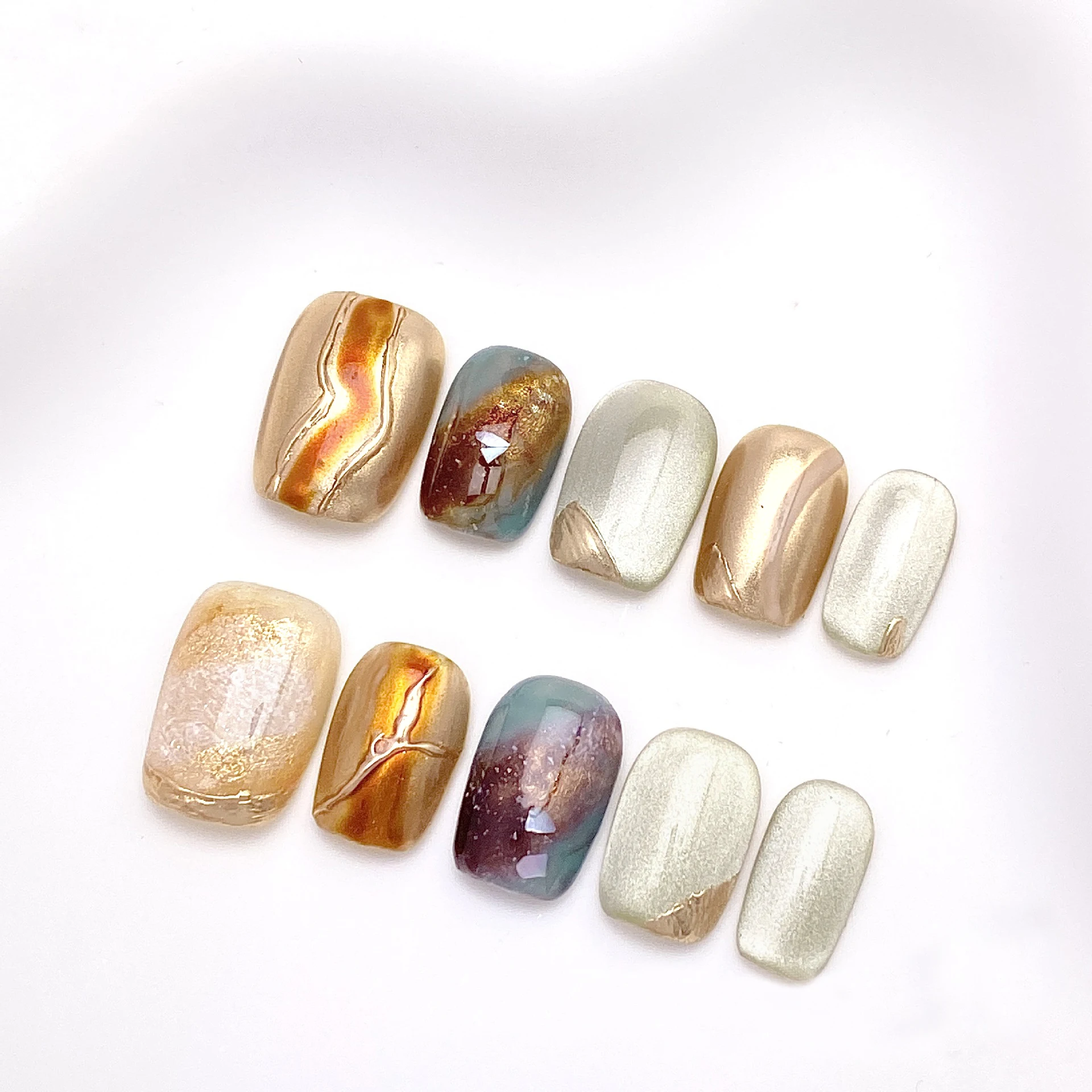 10 Stück handgemachte braune G – Nail Art Glitter Bewertung und Preis