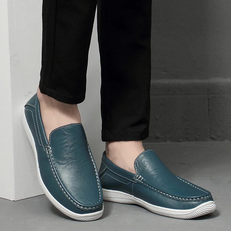 Fashion Brand Summer Hollow Style Soft Loafers Genuine Leather High Quality Flat Casual Shoes Breathable Men Flats Driving Shoes