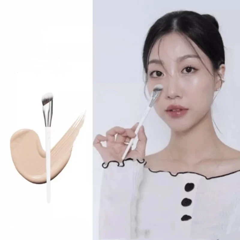 Concealer Brush Under Eye for Makeup Cream Corrector Blending Brush Liquid Makeup Nose Contour Foundation Brush Makeup Brush