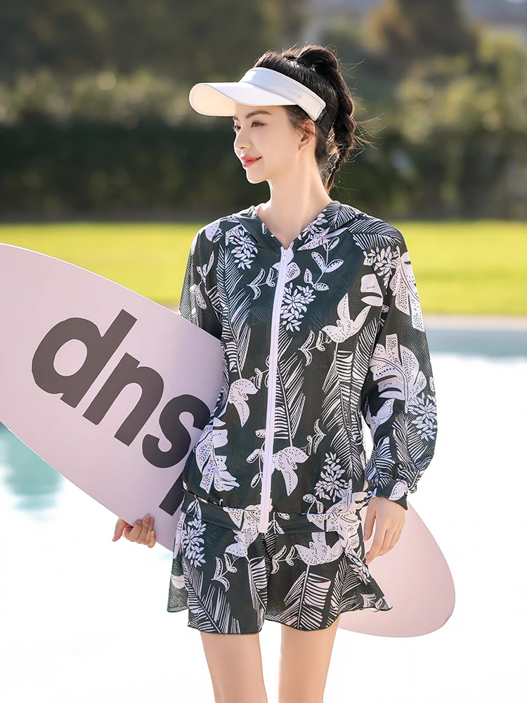 

Купальник-тройка женский спортивный раздельный с длинным рукавом, термокостюм для плавания больших размеров, для горячих источников, консервативный, новая модель