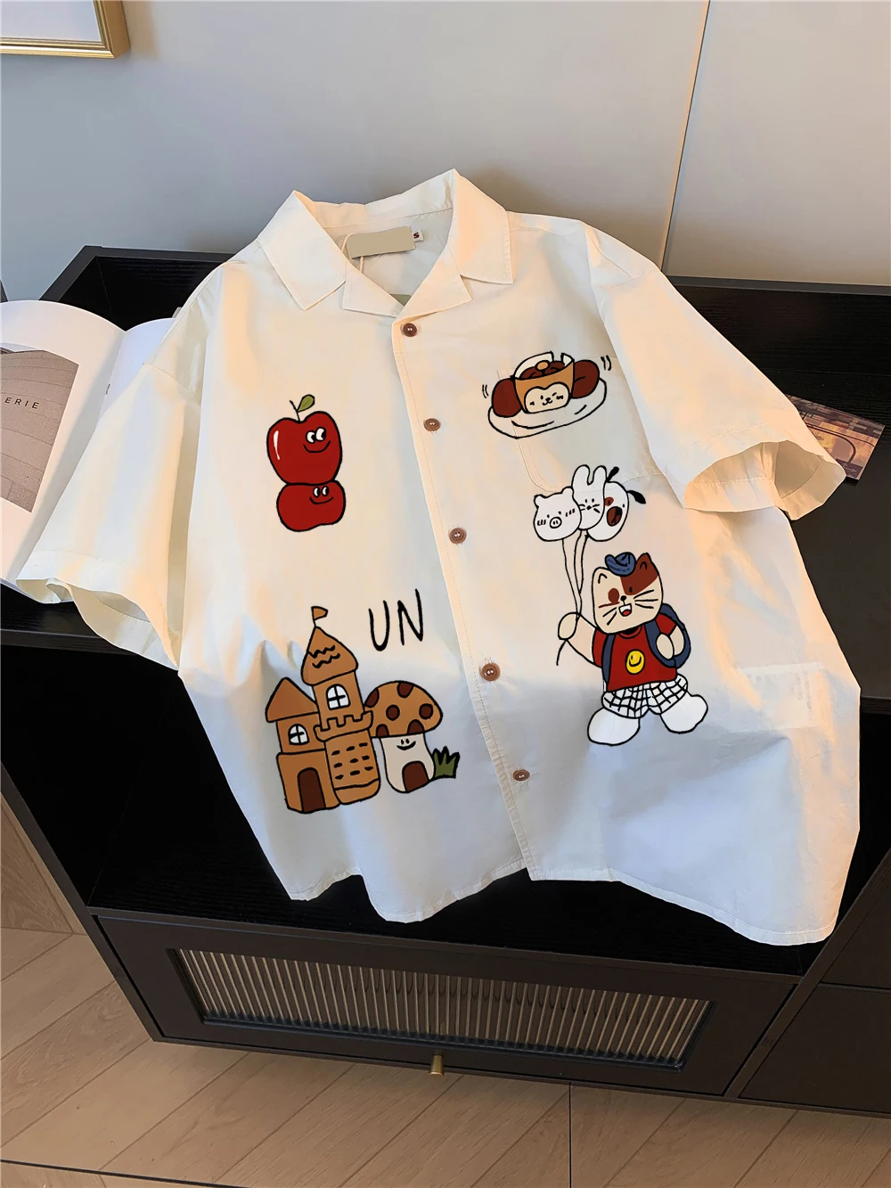 

Мужская летняя рубашка с коротким рукавом в стиле ретро с забавным принтом, свободного кроя, повседневная, в американском стиле, модный брендовый дизайн, для города, с воротником.
