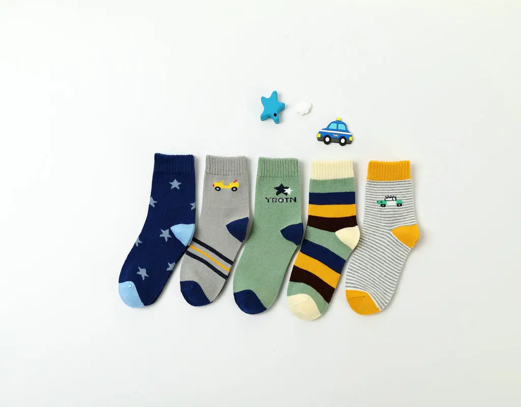 Neue kinder Socken Baumwolle Gestreiften Auto Jungen Socken Frühling Herbst Cartoon Student Socken Für Jungen 3-15 jahre – Detail 7