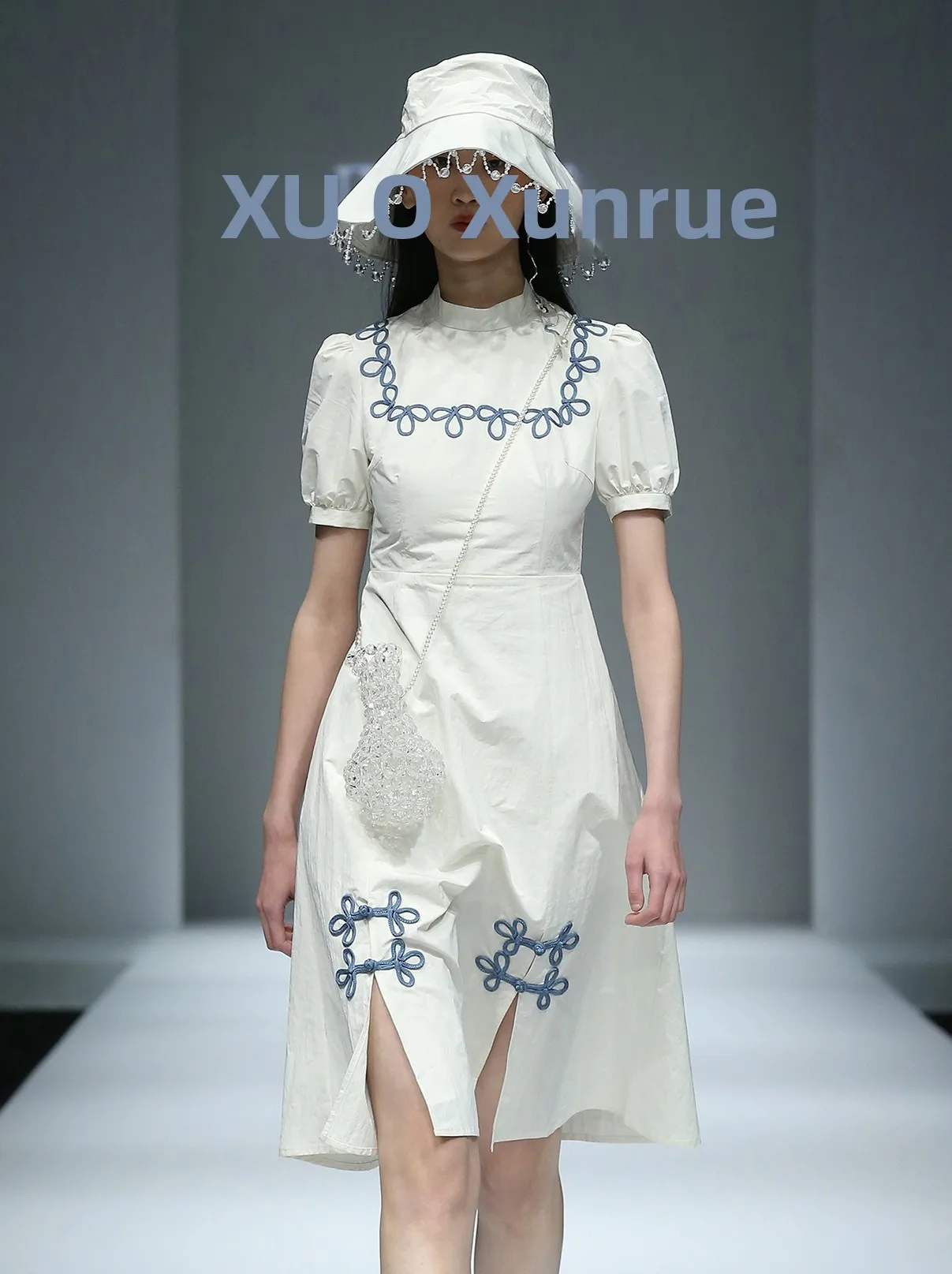 

Платье-ципао Xunruo ручной работы с воротником-стойкой, весна-лето, А-силуэт, средняя талия, нейлон/полиэстер