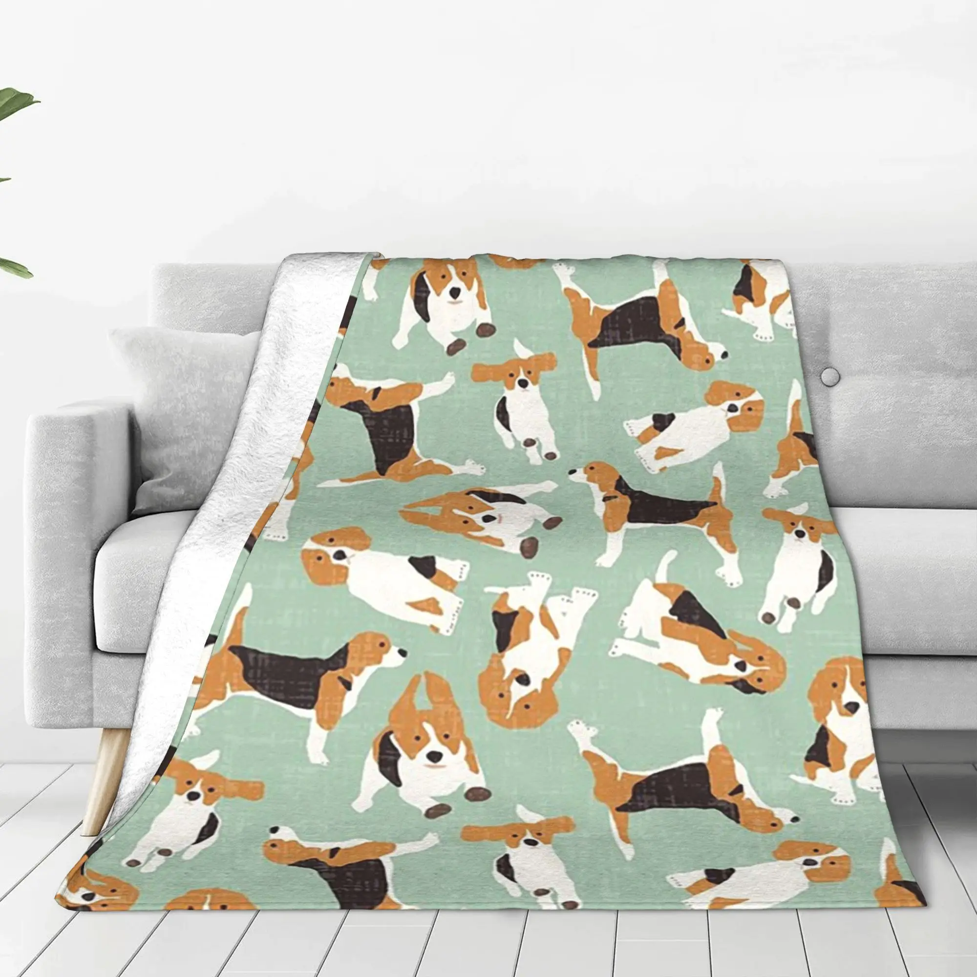 beagle scatter mint Blanket Super Soft Fleece Sofa Throw Blanket for Home Bedroom Office Throws Bedspread Quilt