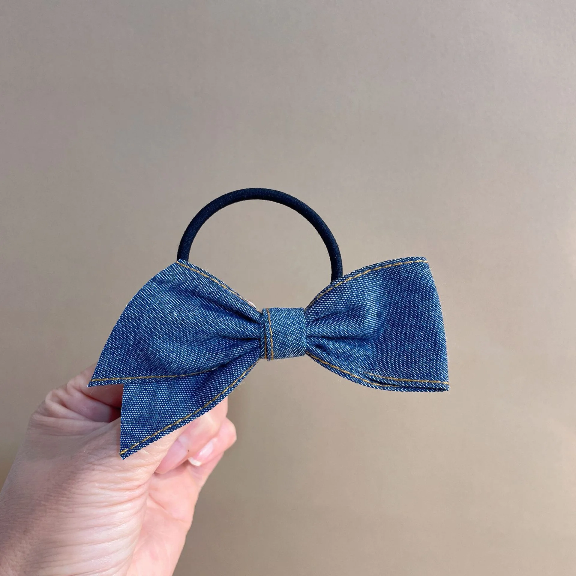 AFP Denim Bowknot Trendy Hair Clip Claw to Fix Hair Ladies Hair Bath Crab Clip Headband Fashion Popular Hair Accessories