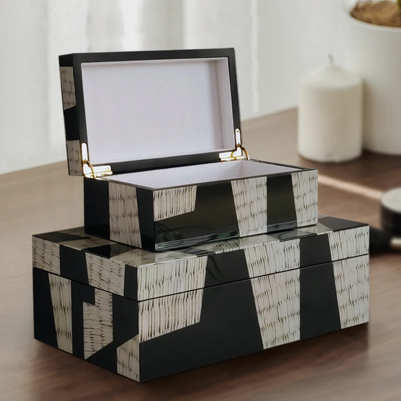 

Прямоугольная коробка для демонстрации ювелирных изделий, роскошный органайзер для ювелирных изделий, изысканные женские ожерелья, коробка для хранения колец, дорожные браслеты, чехол для часов