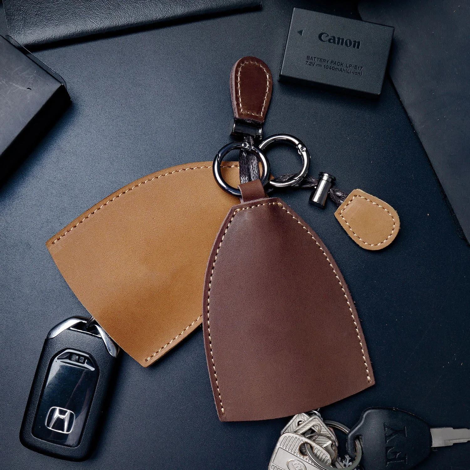 

100% Genuine Leather Vintage Key Wallet Business Men Car's Key Storage Bag Mini Keychain Pouch Cowhide Key Case Wholesale
