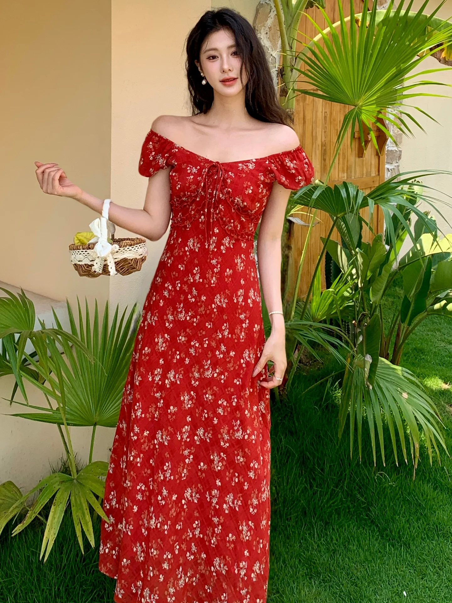 الأحمر الأزهار طباعة ماكسي الدكتور V-Ne الصيف شاطئ Vaion ثوب نسائي الجنية T مثل ألف خط تنورة فقاعة Sve عالية الخصر