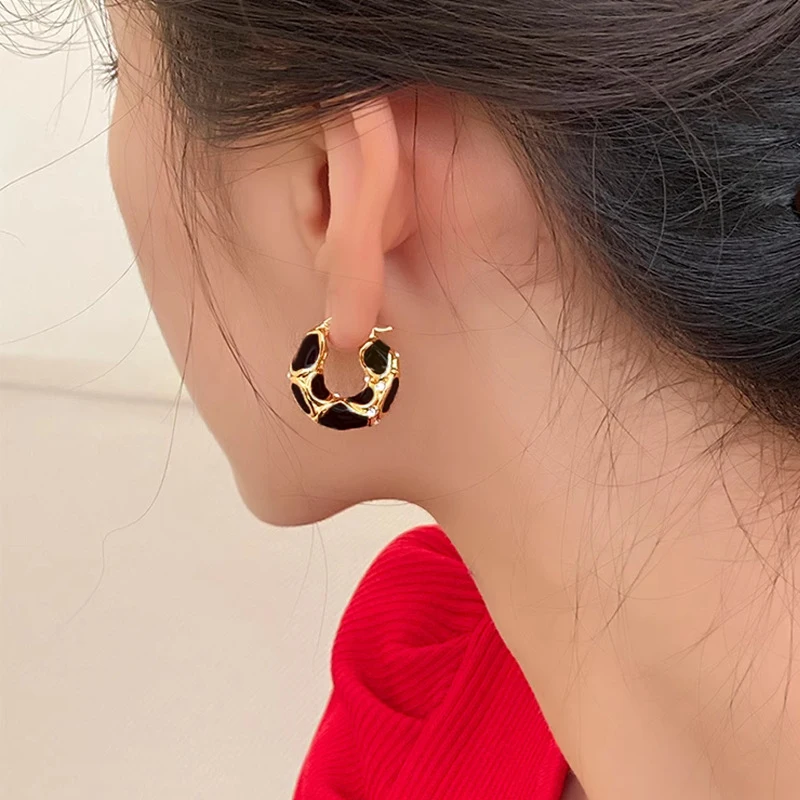 New Trendy Enamel Color Metal Texture Small Hoop Earrings for Women Gold Plated Statement Ear Buckle Creative Jewelry Gifts