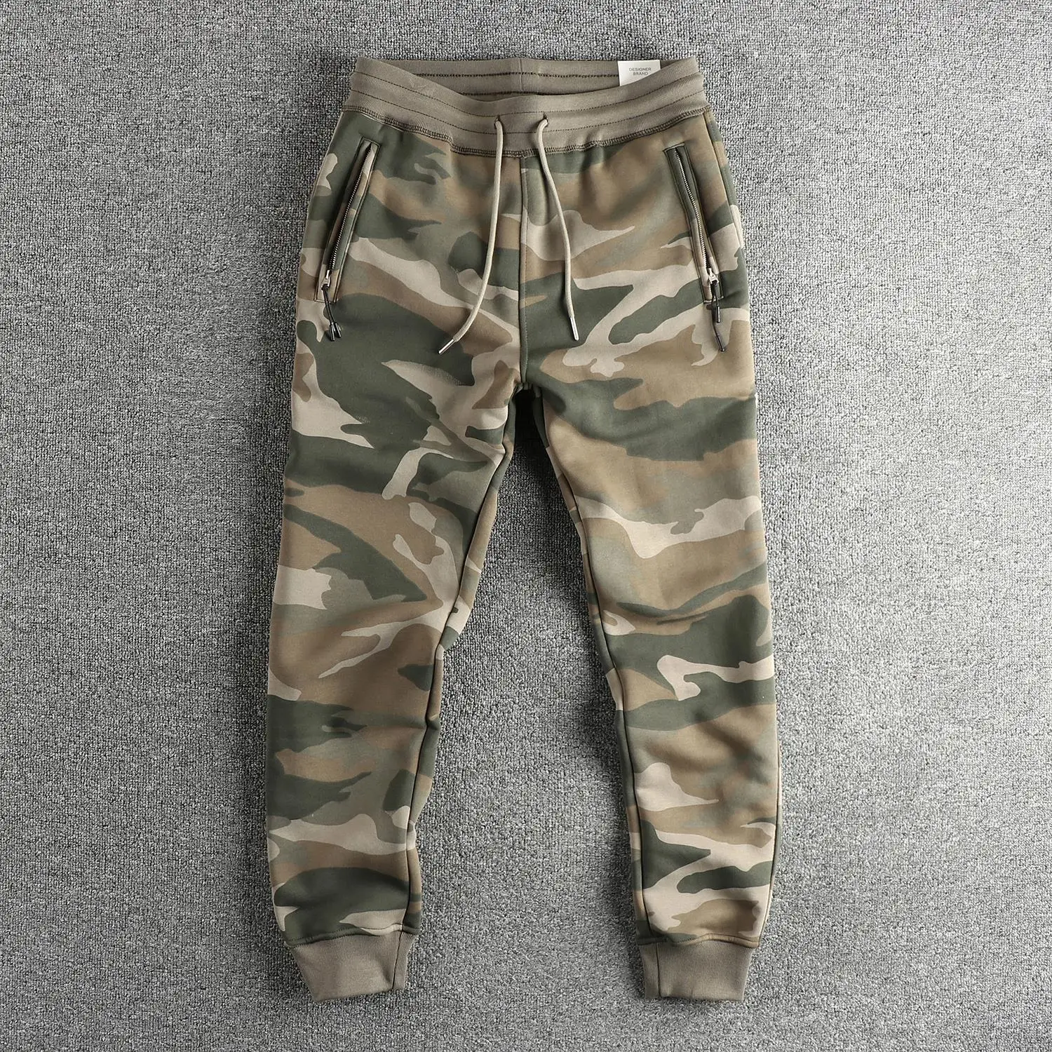 

Men's Camouflage Workwear Loose Fit Casual Pants Elastic Waist Spring Autumn Loose Cuffed Trousers Cotton Wear Resistant