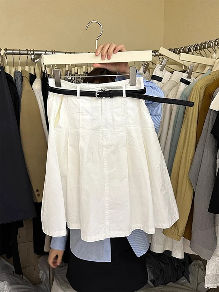 Primavera 2025 falda de cintura alta Vintage blanco plisado f-longitud mujer diseño Faion sensación versátil falda de Color puro