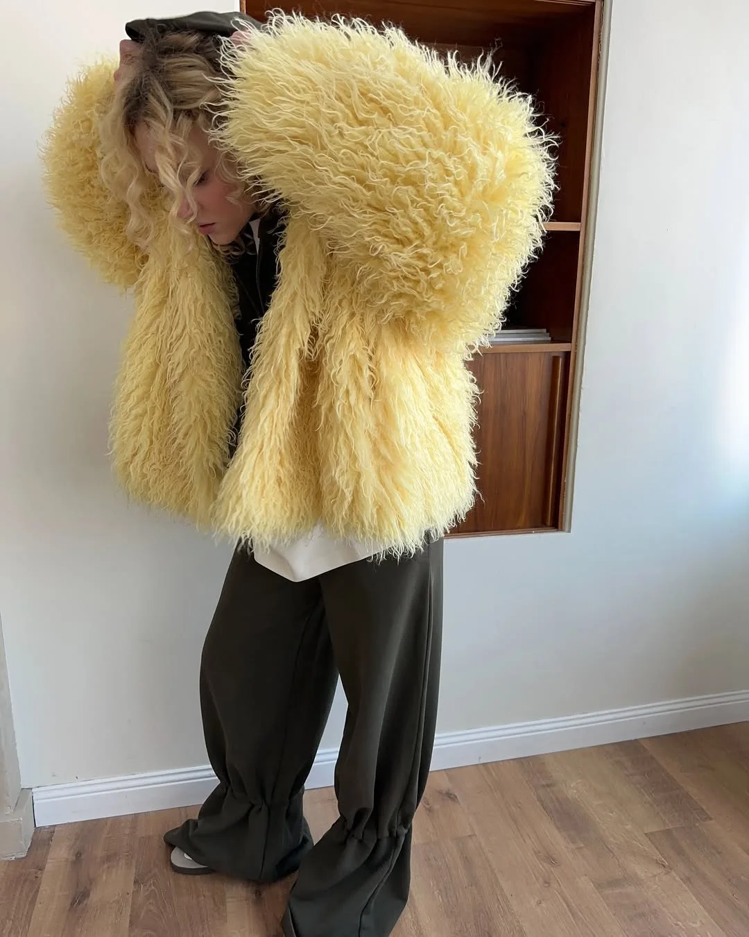 BJTZ Yellow Plush Coat Faux Fur Eco-Friendly Fur Coat for Women Oversize Outfit Top