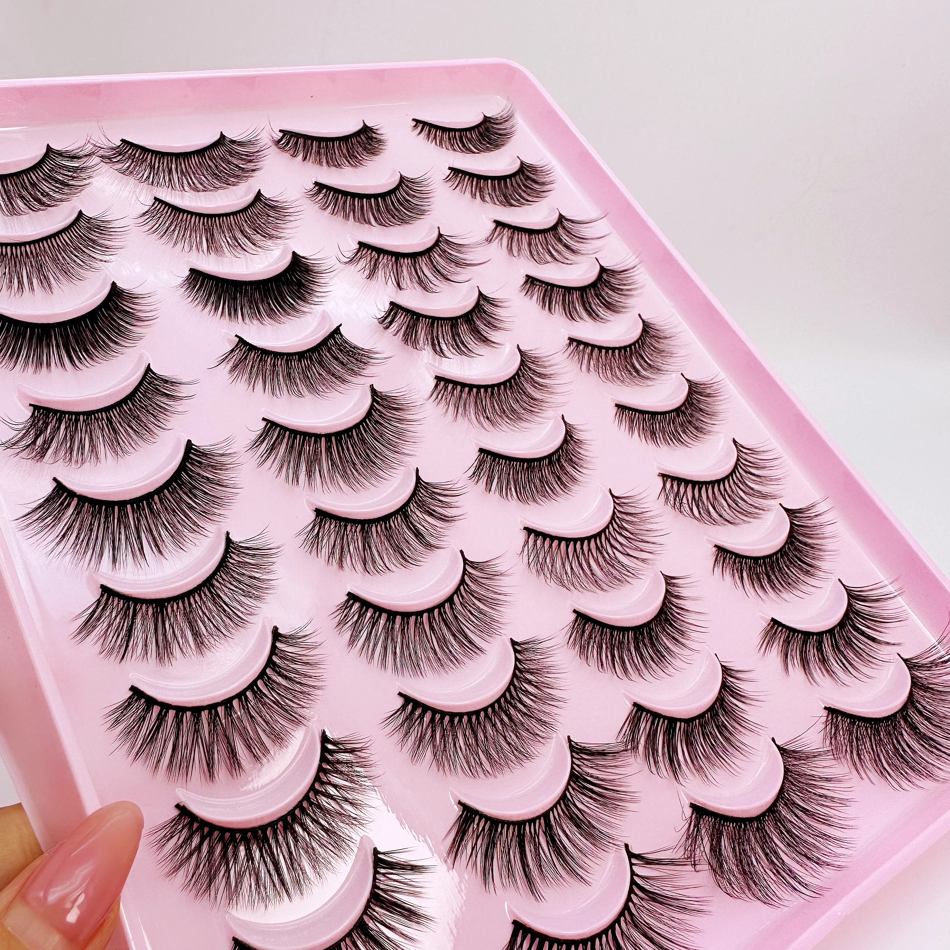 20г Neeva's Pestañas Postizas Sintéticas Naturales Mixes 3D Gruesas and Largas Desordenadas Reutilizables