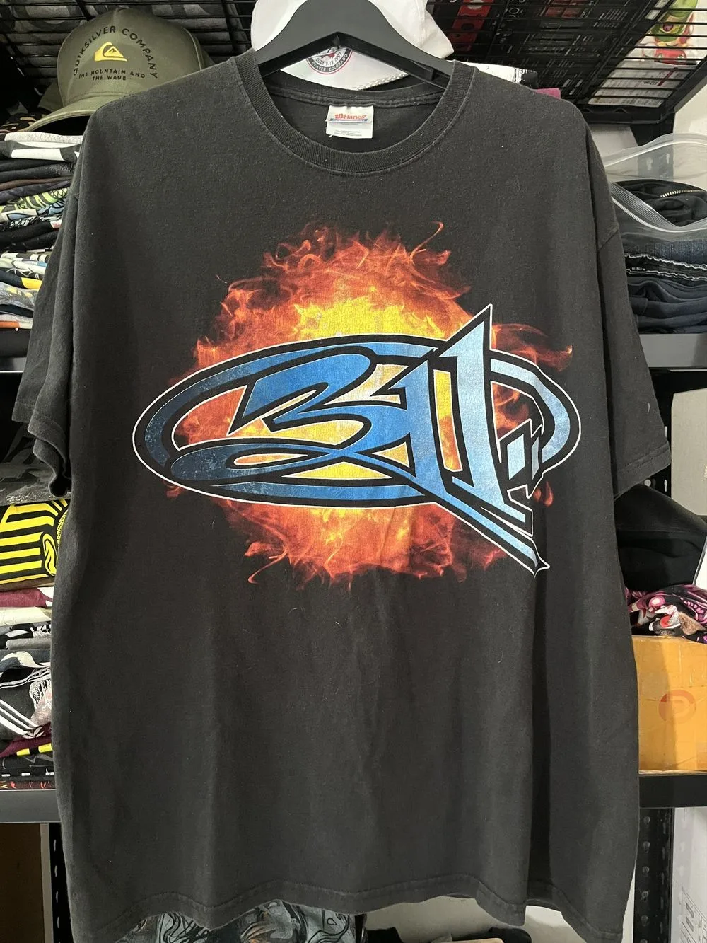 نادر 311 روك باند 90s الأساسية الأسود للجنسين تي شيرت كلاسيكي المحملة NH21450